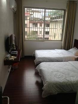 Yangshuo Xinqinghe Hotel1