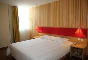 Home Inn Guangzhou Yingbin Road4