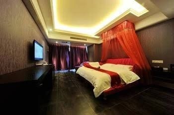 Chongqing Answer To Riddle Theme Hotel4