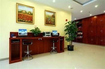 Hanting Hotel Urumqi Huanghe Road1
