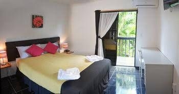 Travellers Point Hotel2