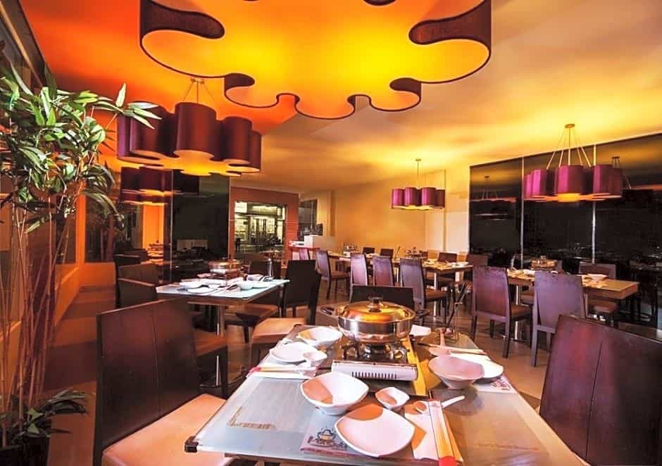 โรงแรมบลูสกาย ปันดูราตา จิกินี โรงแรมบลูสกาย ปันดูราตา จิกินี