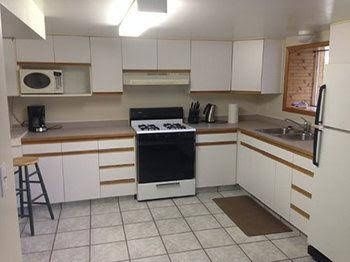 Riverside Adventures Guest House3