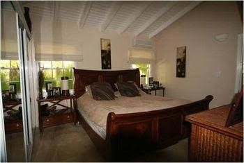 Villa Gatzby at Jolly Harbour4