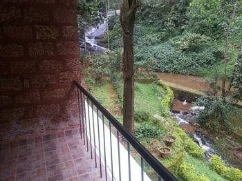 Falling Waters1