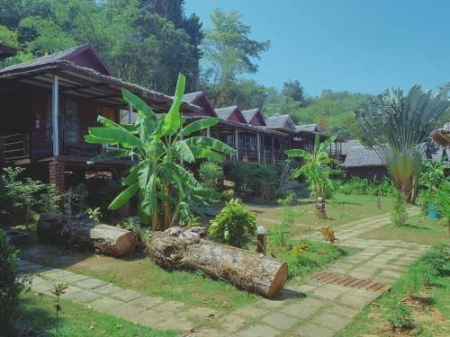 ฮอลิเดย์ รีสอร์ต เกาะยาวน้อย (Holiday Resort Koh Yao Noi)4