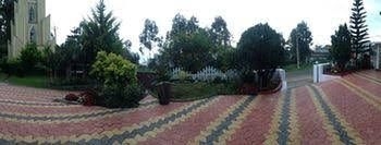 Lakezone Holiday Resort0