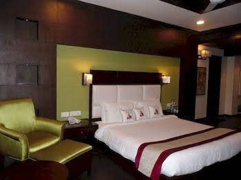 Hotel Saurabh Candy By Peppermint3