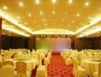 Wuliangye Grand Hotel Wuliangye Grand Hotel