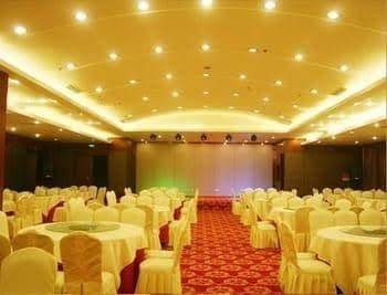 Wuliangye Grand Hotel Wuliangye Grand Hotel