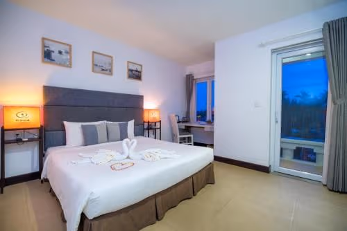 Deluxe Double Room with Balcony