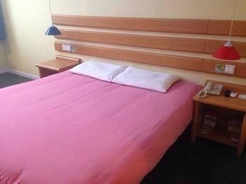 Home Inn Hotel1