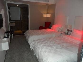 Longzhimeng Hotel2