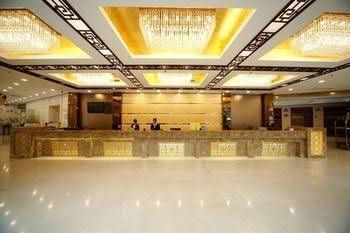 Golden Holiday International Hotel0