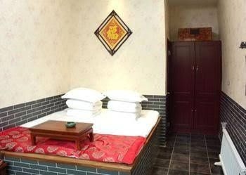 Pingyao Xiangsheng Inn1