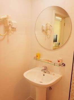 Home Inn- Jingjiang Renmin Road Branch1