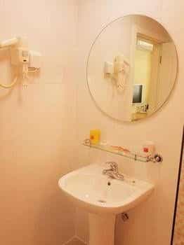 Home Inn- Jingjiang Renmin Road Branch Home Inn- Jingjiang Renmin Road Branch