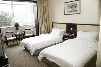 Yantai Hong Teng Hotel4