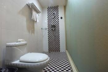 Qingdao Yixin Hotel2