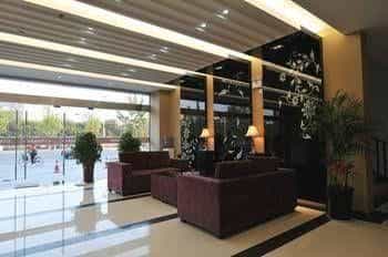 Dongfang Huating Business Hotel Dongfang Huating Business Hotel