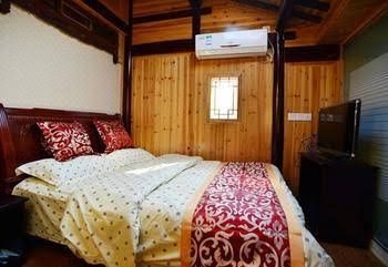 Huqinlou Inn3