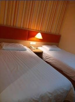 Home Inn Turpan Gaochang Road4