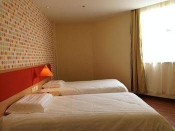 Home Inn Wuxi Anzhen Town3