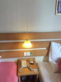 Home Inn Wujiang Shengze Wealth Center1
