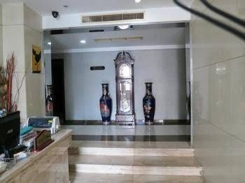 Baolan Buisiness Hotel0