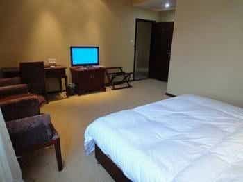 Shennongjia Holiday Hotel Shennongjia Holiday Hotel