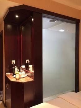 Shennongjia Holiday Hotel4