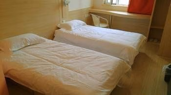 Jiahua Holiday Hotel0