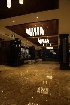 Yangshuo Xiangshan International Hotel1