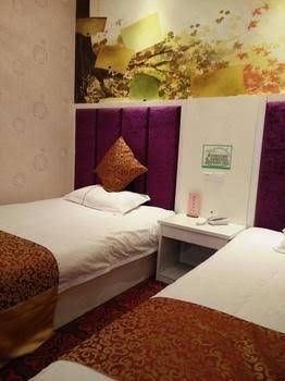 Zhengzhou Love Theme Hotel2