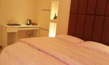 Wuhan Sculpture Time Hotel2