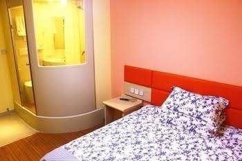 Junqiang Shangwu Hotel0