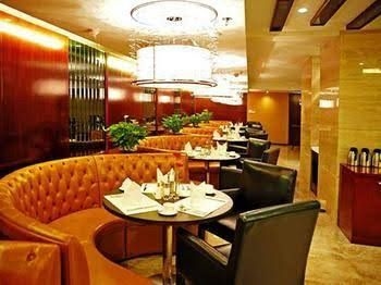 Tangshan Phoenix Business Hotel1