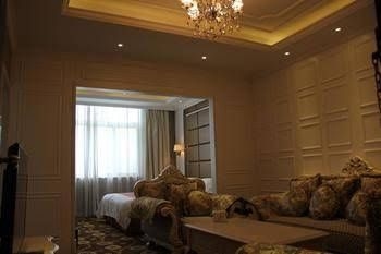 Zhengzhou Jindefu Hotel4
