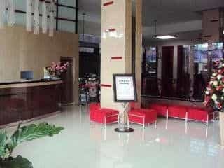 โรงแรมสการ์เล็ต ดาโก
