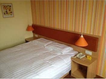 Home Inn Beijing Shuangqiao Subway Station Home Inn Beijing Shuangqiao Subway Station