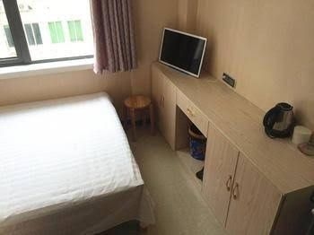 Jintaohong Jiayuan Hotel4