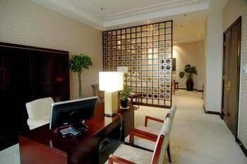 Zhengzhou Weilai Conifer Hotel Zhengzhou Weilai Conifer Hotel