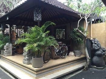 เทจส เกสท์ เฮาส์ แอนด์ แกลลอรี่ (Teja Guest House & Gallery)4