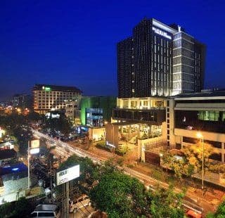 โรงแรมอักมานิ โรงแรมอักมานิ