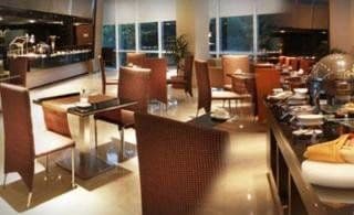โรงแรมเดอะลักซ์ตัน โรงแรมเดอะลักซ์ตัน