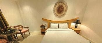 Wild Orchid Beach Resort2