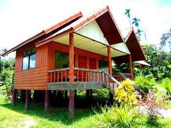 Baan Rimnam Resort Khao Sok0