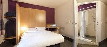 B&B Hotel Orly CHEVILLY Marche International2