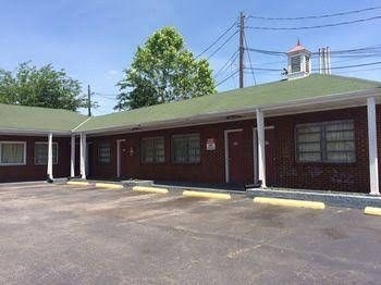 Chamberlayne Motel0