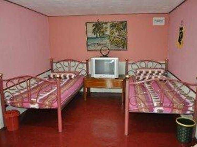 Homestay Bougainvillea Homestay Bougainvillea